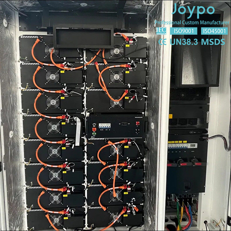 Joypo 100kW 215kWh kommerzielles und industrielles Energiespeichersystem IP55 Batteriemodule Kapazität 280Ah